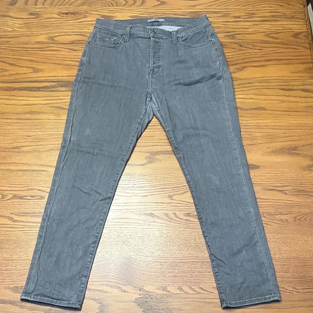 7 for all mankind capris - gray